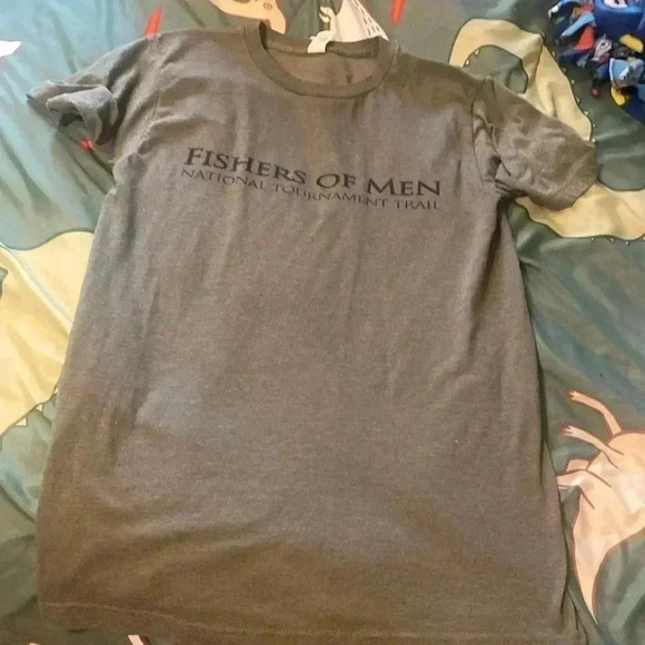 5 for $20 bundle item -Fishers of men tee - Picture 1 of 2